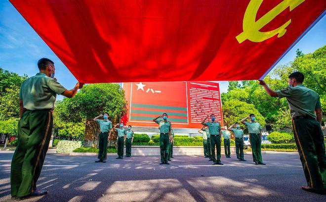 三本令人眼前一亮的冷门完本好书,各种各样的反转,让人目不暇接